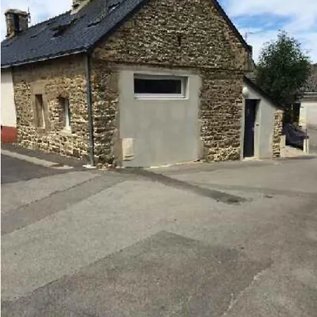 Centre Bourg Apartment *